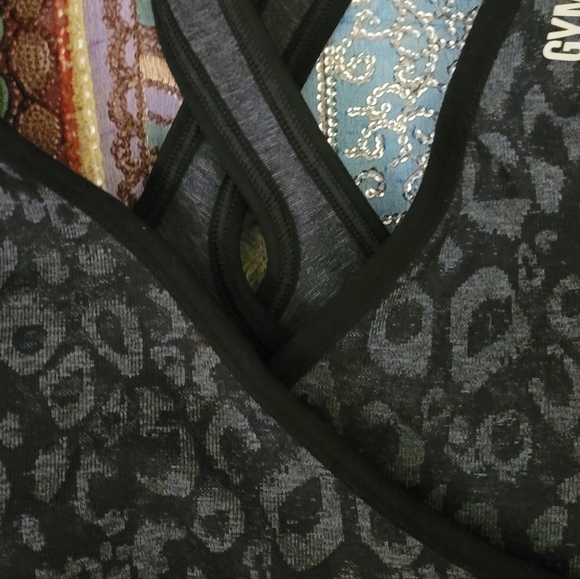 Leopard Print Gymshark Sports Bra - Picture 3 of 6